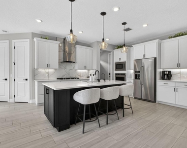 12534 Triumph Lane - Photo Thumbnail 12