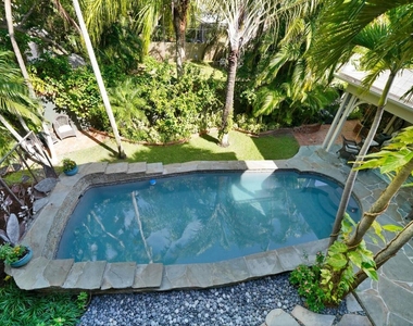137 S Oak Street - Photo Thumbnail 15