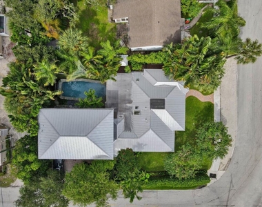 137 S Oak Street - Photo Thumbnail 59