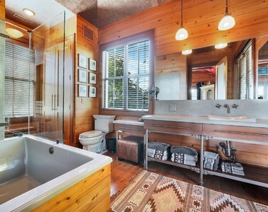 137 S Oak Street - Photo Thumbnail 19