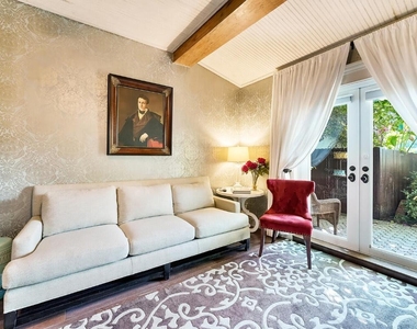 137 S Oak Street - Photo Thumbnail 42