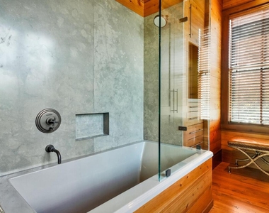 137 S Oak Street - Photo Thumbnail 20