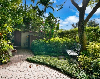 137 S Oak Street - Photo Thumbnail 27