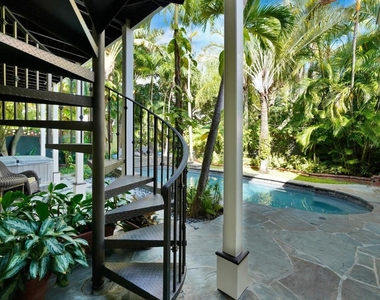 137 S Oak Street - Photo Thumbnail 11