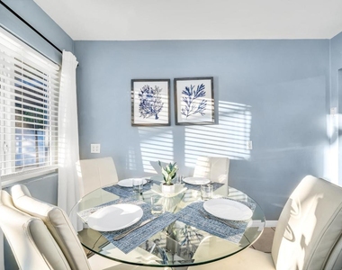 3331 Lake Avenue - Photo Thumbnail 8
