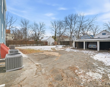 212 Montgomery Street - Photo Thumbnail 22