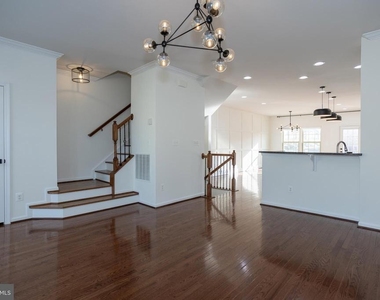 2023 Serviceberry Road - Photo Thumbnail 11
