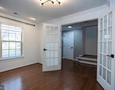 2023 Serviceberry Road - Photo Thumbnail 5