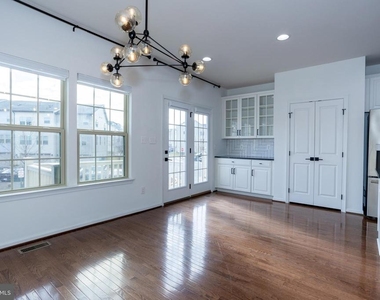 2023 Serviceberry Road - Photo Thumbnail 21