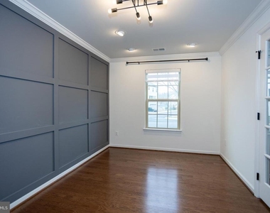 2023 Serviceberry Road - Photo Thumbnail 4