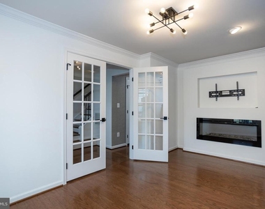 2023 Serviceberry Road - Photo Thumbnail 7