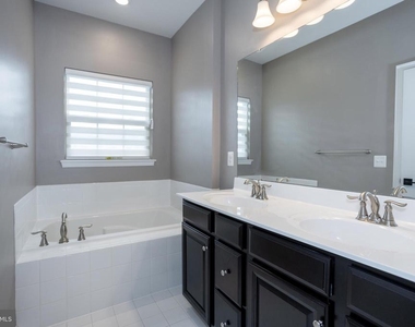 2023 Serviceberry Road - Photo Thumbnail 35