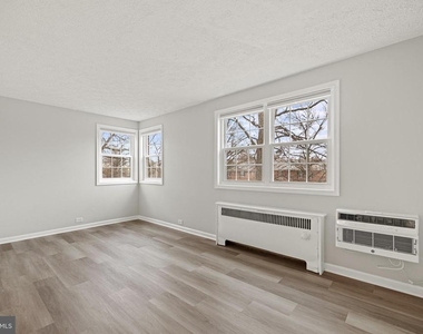 235 N George Mason Drive - Photo Thumbnail 6