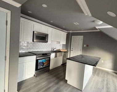 2025 N 62nd Street - Photo Thumbnail 3