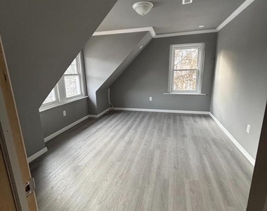 2025 N 62nd Street - Photo Thumbnail 10