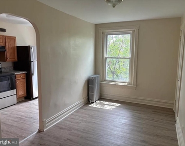 801 N Jordan Street - Photo Thumbnail 2