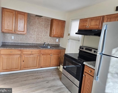 801 N Jordan Street - Photo Thumbnail 1