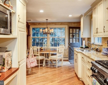 148 Heritage Road - Photo Thumbnail 20