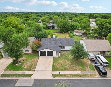 10219 W Rutland Vlg - Photo Thumbnail 30