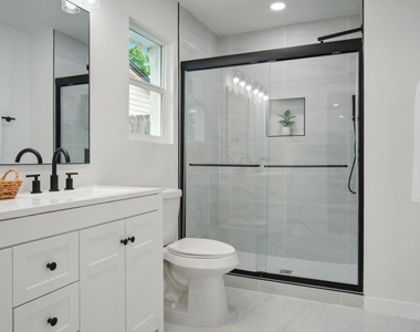 10219 W Rutland Vlg - Photo Thumbnail 15