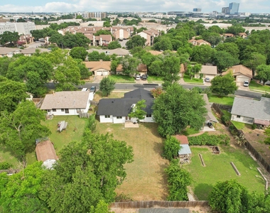 10219 W Rutland Vlg - Photo Thumbnail 27