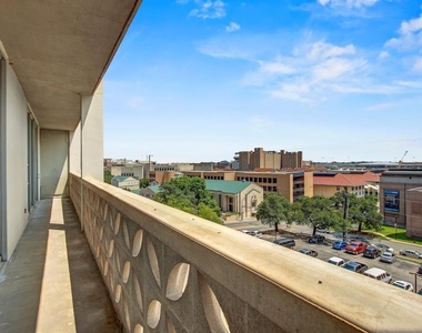 1801 Lavaca St - Photo Thumbnail 21