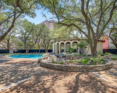 1801 Lavaca St - Photo Thumbnail 25