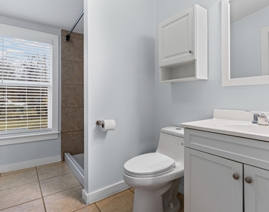 84 Waller St - Photo Thumbnail 15