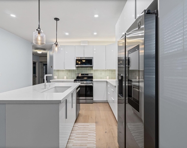 84 Waller St - Photo Thumbnail 6