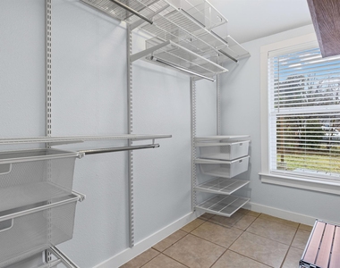 84 Waller St - Photo Thumbnail 16