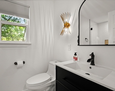 3904 Highland Dr - Photo Thumbnail 25