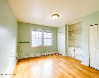 1550 Palm Avenue - Photo Thumbnail 7