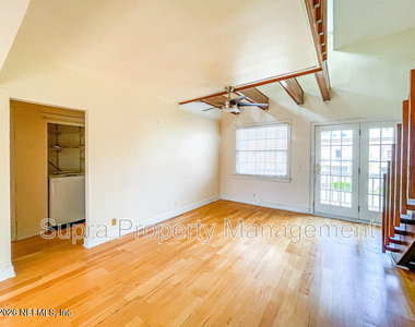 1550 Palm Avenue - Photo Thumbnail 5