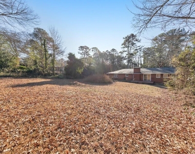 909 Rosedale Drive - Photo Thumbnail 30