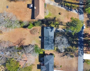 909 Rosedale Drive - Photo Thumbnail 33