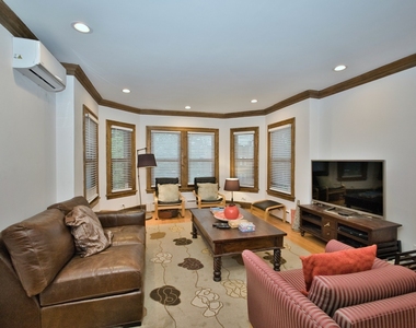 2437 W North Shore Avenue - Photo Thumbnail 30