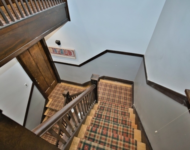 2437 W North Shore Avenue - Photo Thumbnail 26