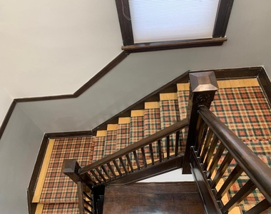2437 W North Shore Avenue - Photo Thumbnail 12