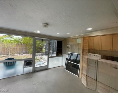 4108 Se 18th Place - Photo Thumbnail 14