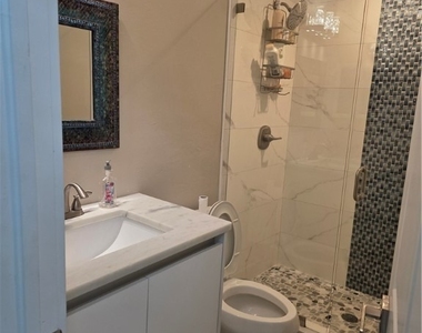 280 Lanchester Court - Photo Thumbnail 23