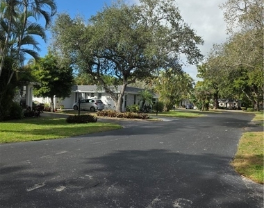 280 Lanchester Court - Photo Thumbnail 7