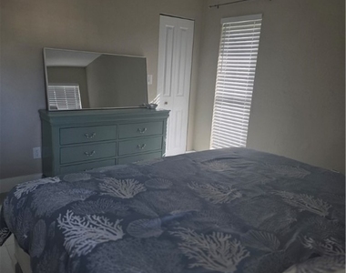 280 Lanchester Court - Photo Thumbnail 21