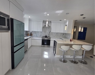 280 Lanchester Court - Photo Thumbnail 15
