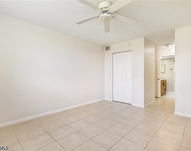 1265 Wildwood Lakes Boulevard - Photo Thumbnail 24
