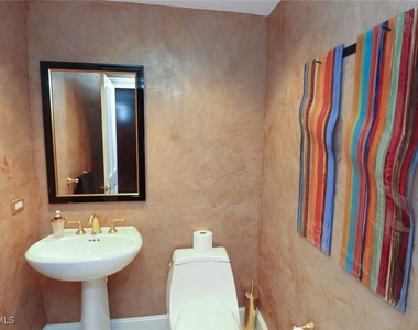 8665 Bay Colony Drive - Photo Thumbnail 26