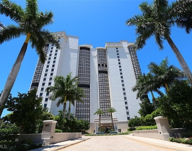 8665 Bay Colony Drive - Photo Thumbnail 47