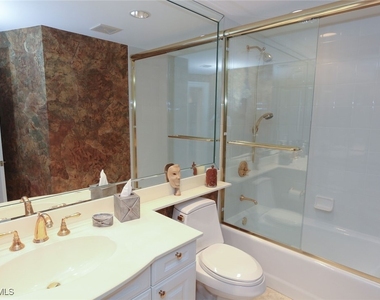 8665 Bay Colony Drive - Photo Thumbnail 24