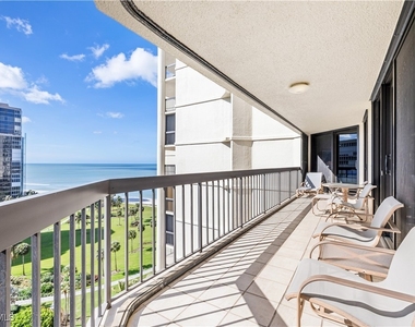 4551 Gulf Shore Boulevard N - Photo Thumbnail 1