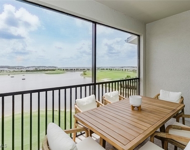 5555 Double Eagle Circle - Photo Thumbnail 1