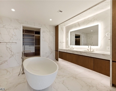 5100 Seagrass Boulevard - Photo Thumbnail 21